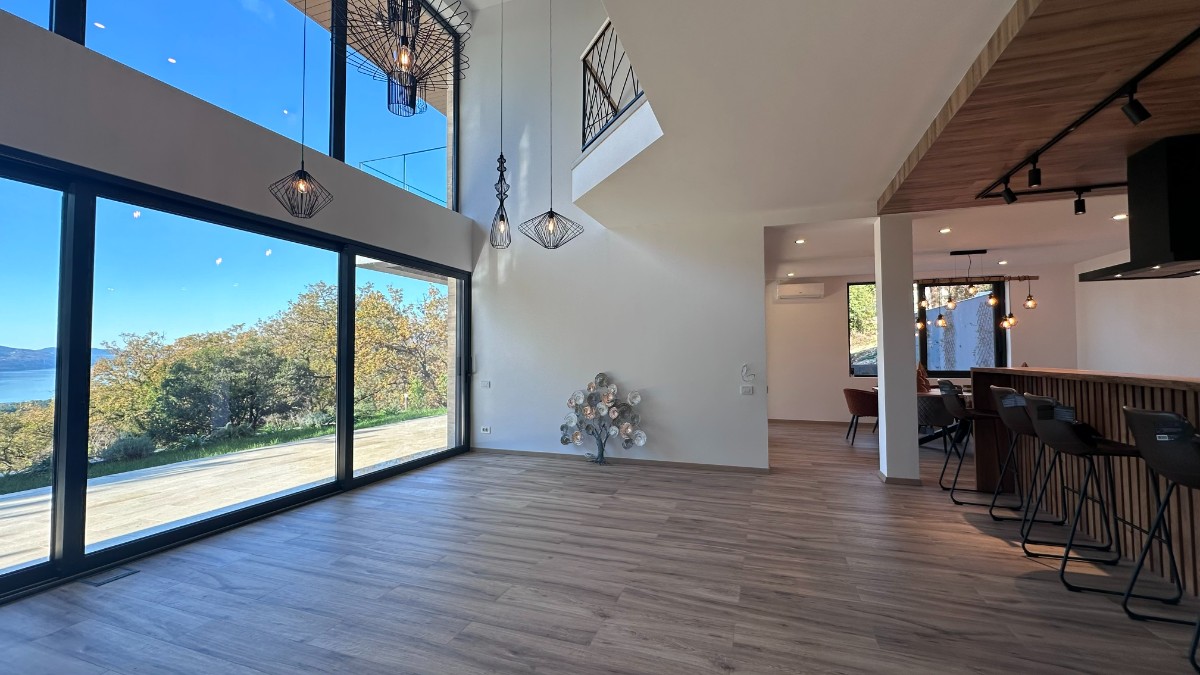 KOTOR – New Villa with a Rooftop Pool and Panoramic Sea View