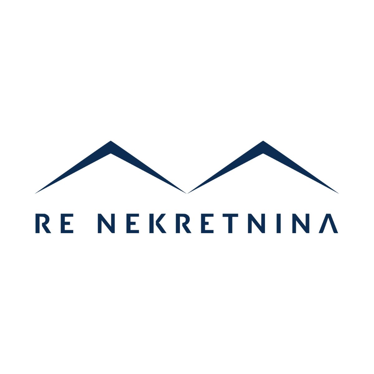 Porto Montenegro – nov, kompletno namješten penthouse. Pogled na more i marinu.